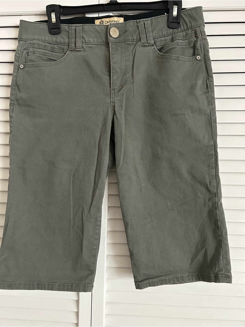 Democracy ABtechnology Green Cotton Bermuda Shorts-10